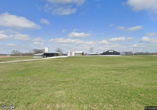 Just Piddlin' Farm in Woodburn, KY
